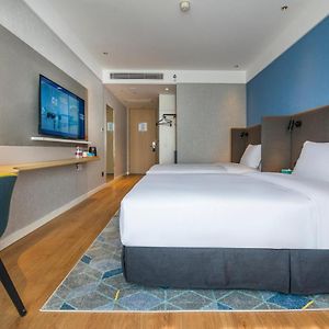 Mainland Chinese Citizens Standard Twin Room